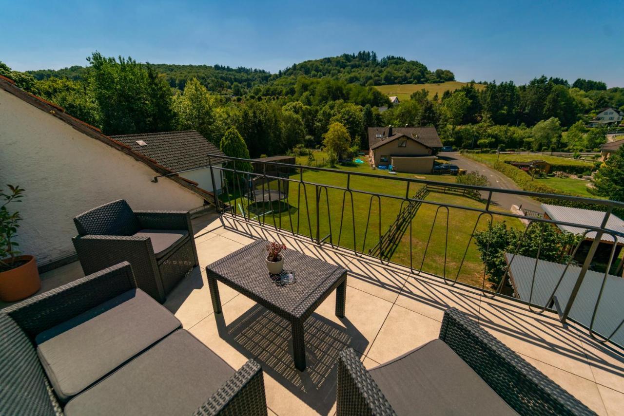 North Loop Rooms Adenau Exterior foto