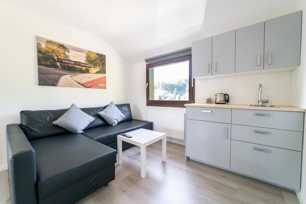 North Loop Rooms Adenau Exterior foto